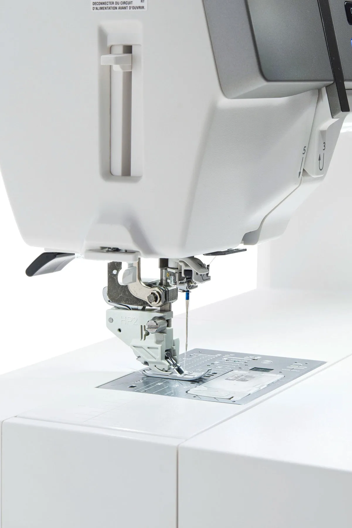 Janome Horizon Memory Craft 9480QC Professional Sewing & Quilting Machine