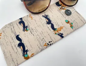 Squirrel Eyeglass Case, Beige Glasses Pouch, Animal Sunglass Sleeve, Soft Glasses Holder