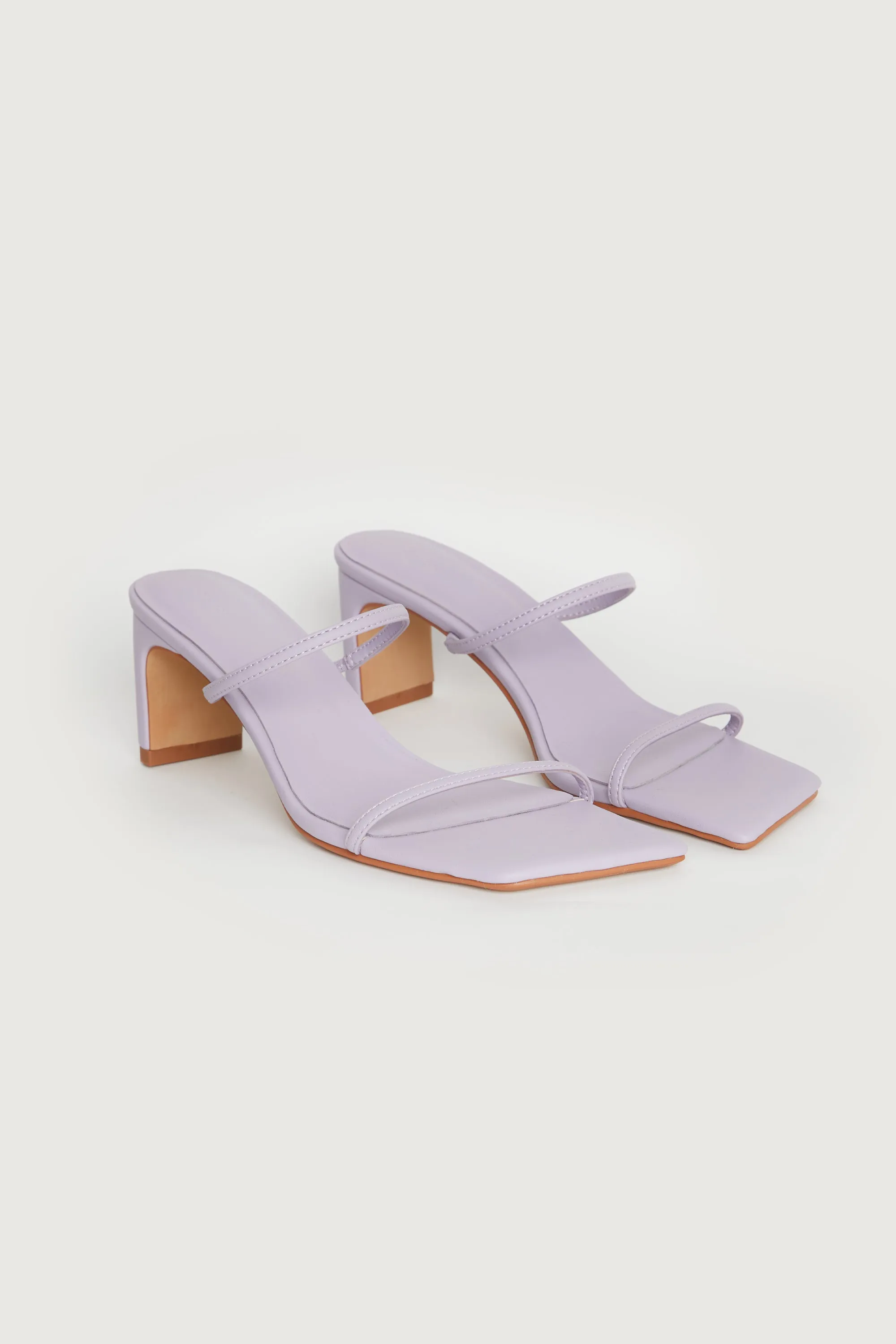 THIN STRAP HEELED SANDAL